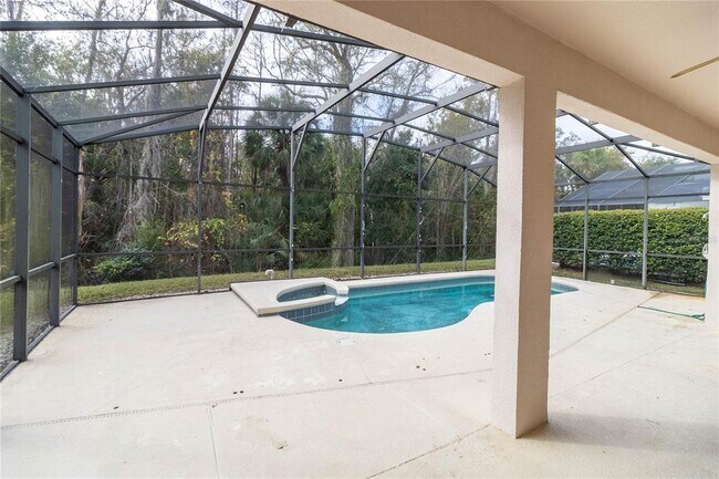 Building Photo - 4664 Cumbrian Lakes Dr