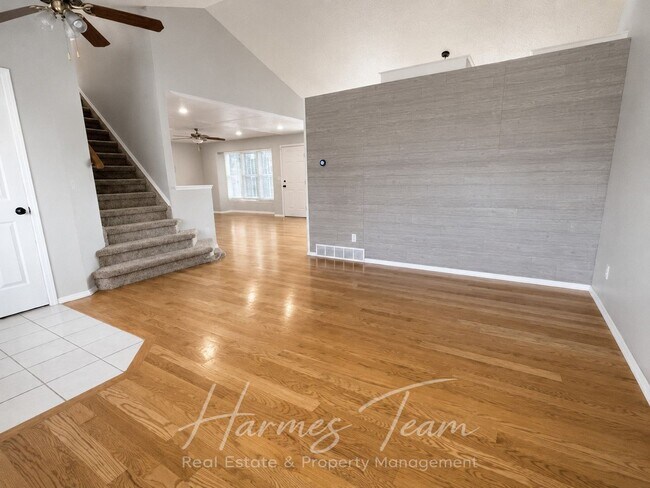 Building Photo - 4 Bed 4 Bath Home in School District 11