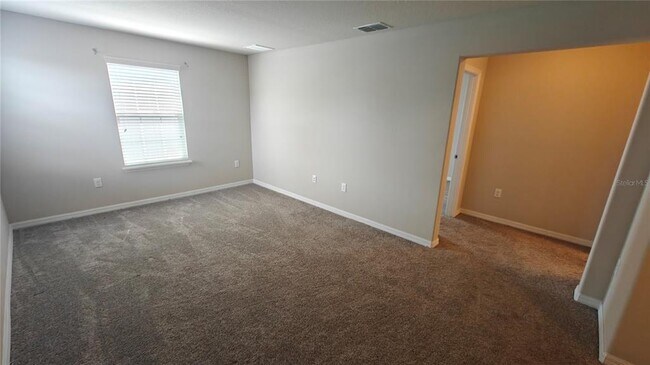 Building Photo - 3010 Jardin St
