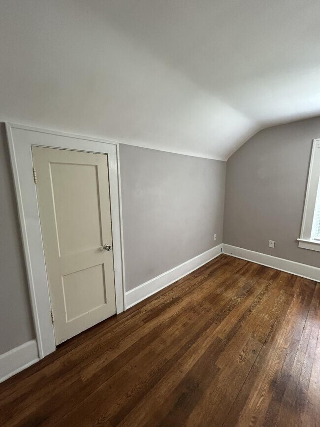 Building Photo - 3342 Yellow Sulphur Rd