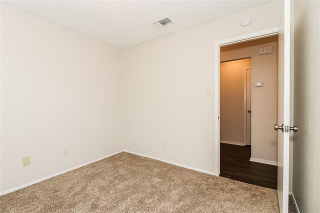 Building Photo - 520 Allencrest Dr
