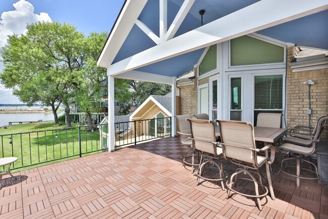 Building Photo - 2110 Gunwale Cir