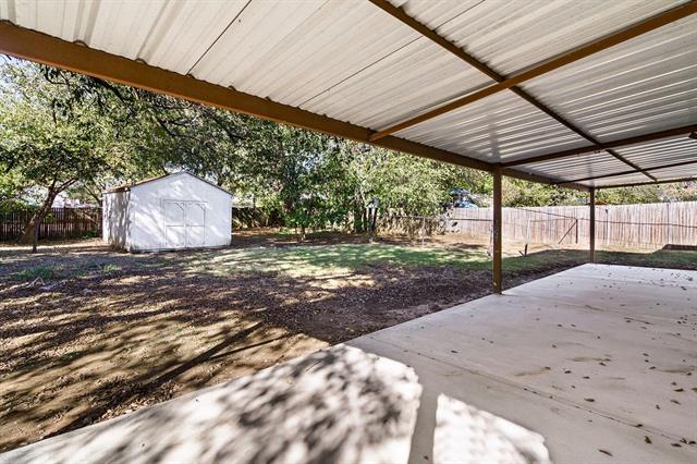 Building Photo - 524 Patterson Dr