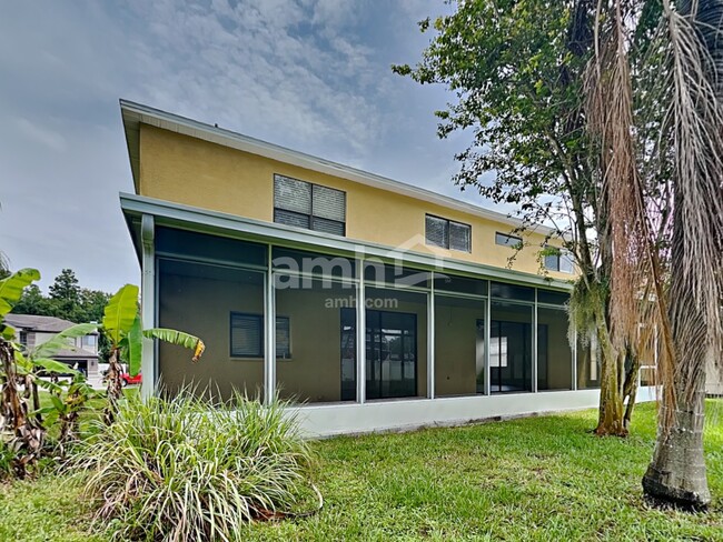 Building Photo - 27216 Coral Springs Dr