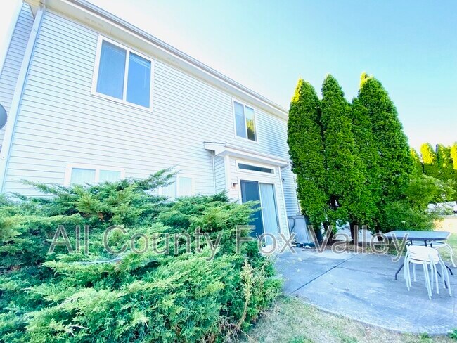 Building Photo - 2842 Cedar Glade Dr