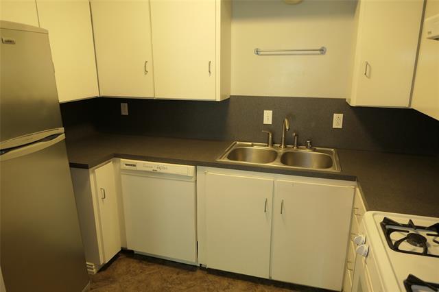 Building Photo - 6914 Walling Ln
