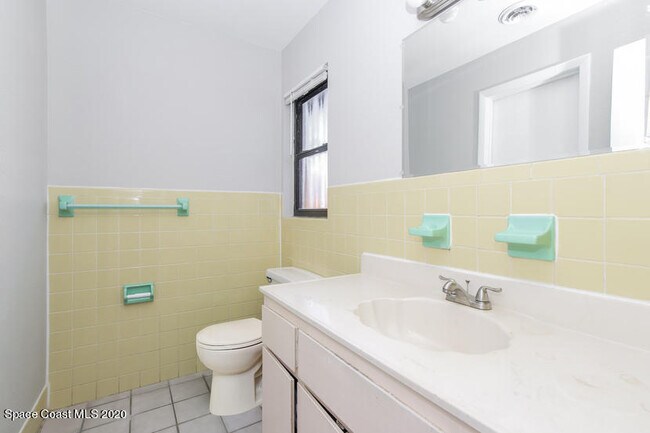 Building Photo - 1173 Martha Lee Ave