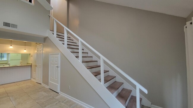 Building Photo - 70 Camp Creek Rd N