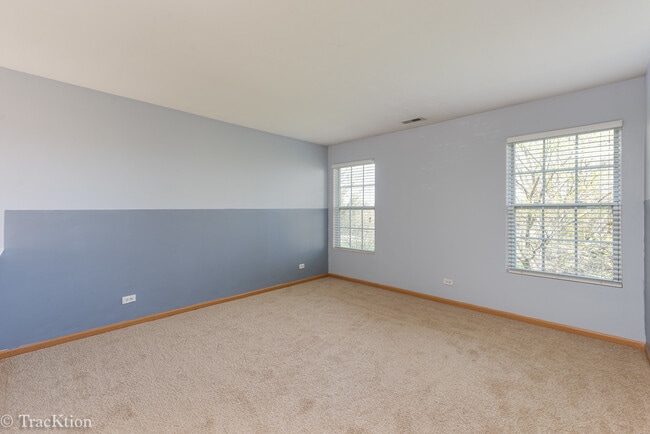 Building Photo - 104 Concord Dr S