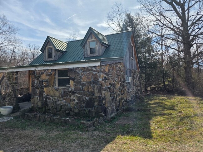 Building Photo - 2660 NC 2660