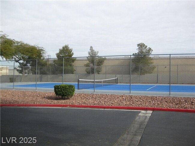 Building Photo - Beautiful SW condo close to the Las Vegas ...