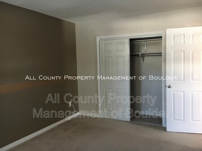 Building Photo - 3850 Paseo del Prado