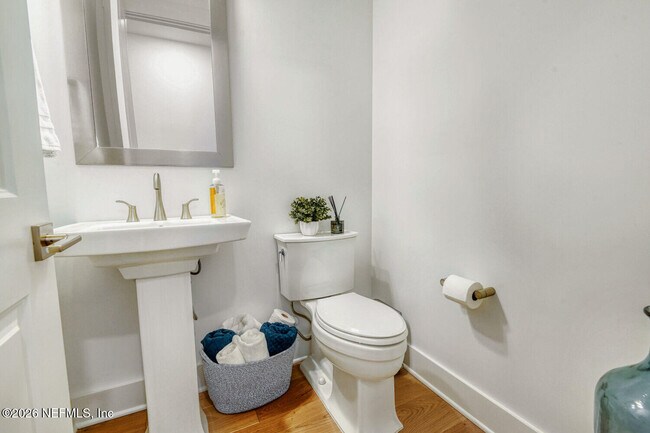 Building Photo - 279 Bismarck Palm Rd