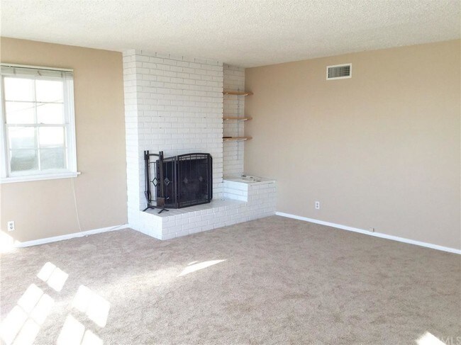 Building Photo - 31503 Shrewsbury Dr