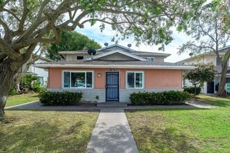 Building Photo - 2 Bedroom + 1 Bathroom Condo  | Marina Village | Port Hueneme | Unfurnished