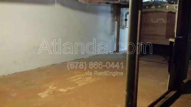 Building Photo - 3728 Loren Dr