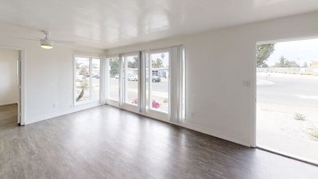 Building Photo - 8BD/3BA, Large Yard w/ Turf! (Lease out, pending signatures. Check back in a few days!)