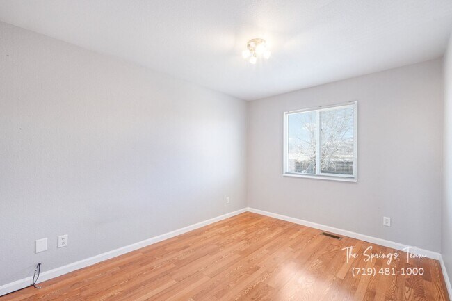 Building Photo - Charming 4-Bedroom Home Near Fort Carson in Glen at Widefield