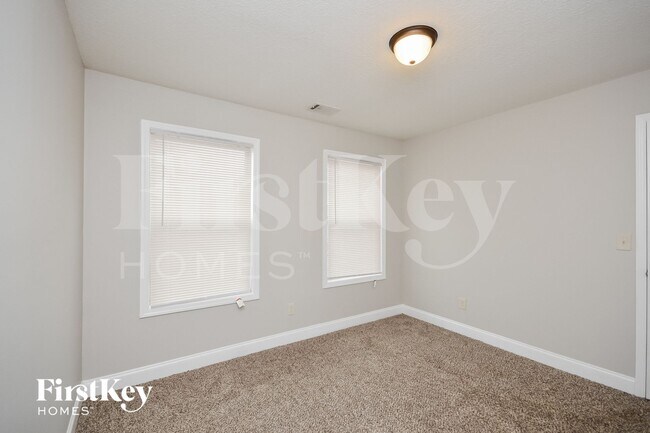 Building Photo - 115 Cherohala Ct