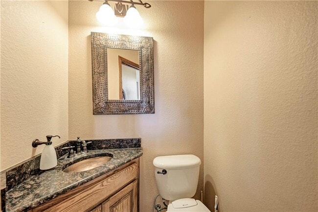 Building Photo - 3206 Constitution Dr