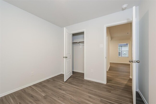 Building Photo - 22308 Merlin St
