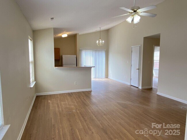 Building Photo - 9617 Rau Ct