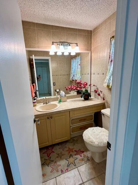 Building Photo - 3841 Island Club Cir E