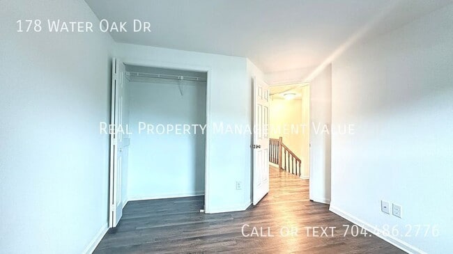 Building Photo - 178 Water Oak Dr