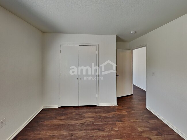 Building Photo - 7827 Copper Hollow