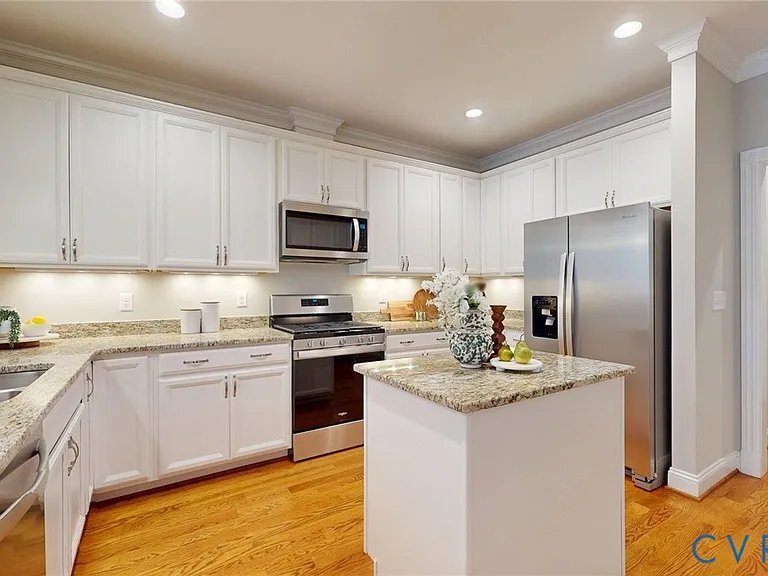 Building Photo - 9433 Amberleigh Cir