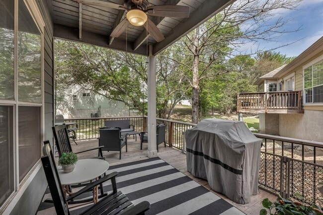 Building Photo - 411 W St Elmo Rd