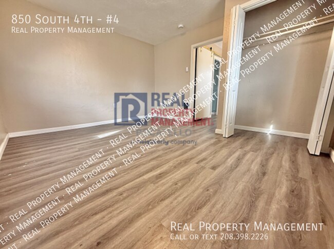 Building Photo - 850 South 4th-#4
