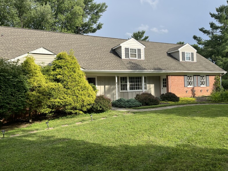 Building Photo - 1712 Merrifields Dr