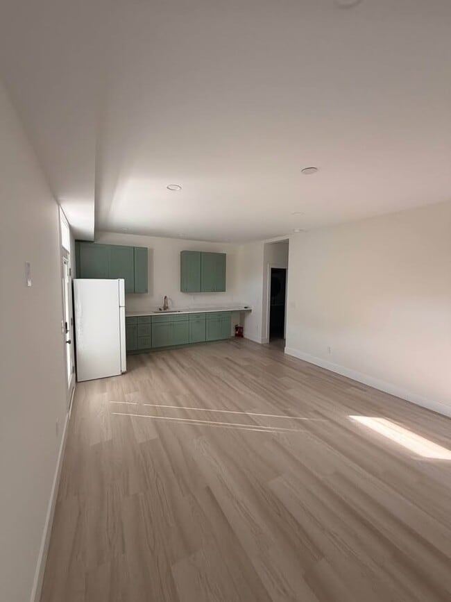 Primary Photo - 31793 Leaf Ln