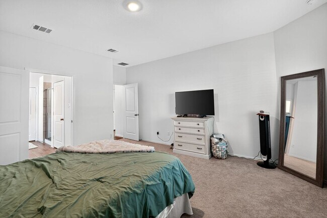 Building Photo - 2420-2424 Four Waters Lp