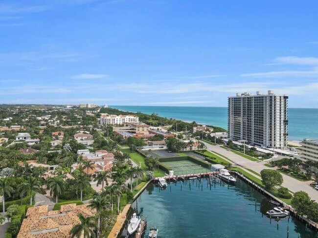 Building Photo - 250 S Ocean Blvd