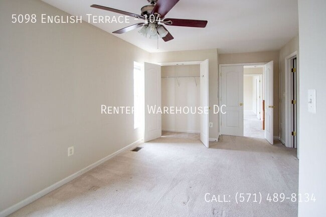 Building Photo - 5098 English Terrace
