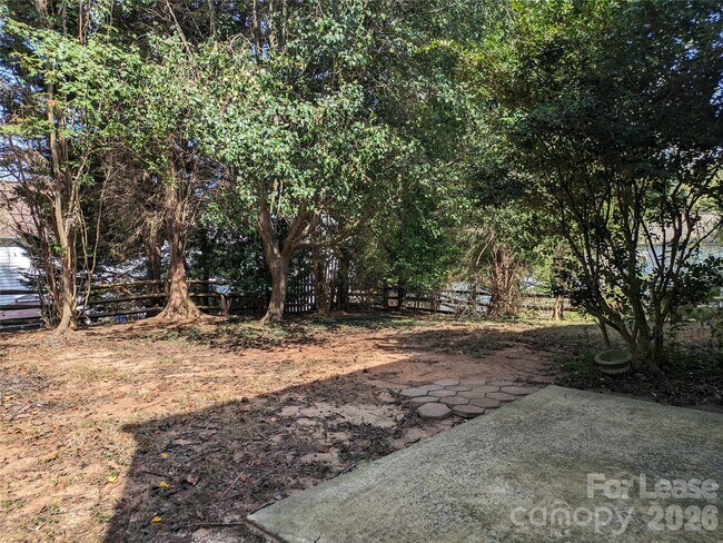 Building Photo - 114 Coronilla Rd