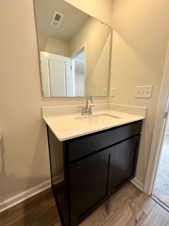 Building Photo - Brand New 2 Bed, 2.5 Bath Townhome in Atwo...