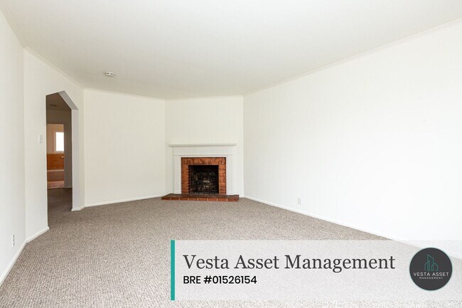 Building Photo - 512-514-514 Taraval St