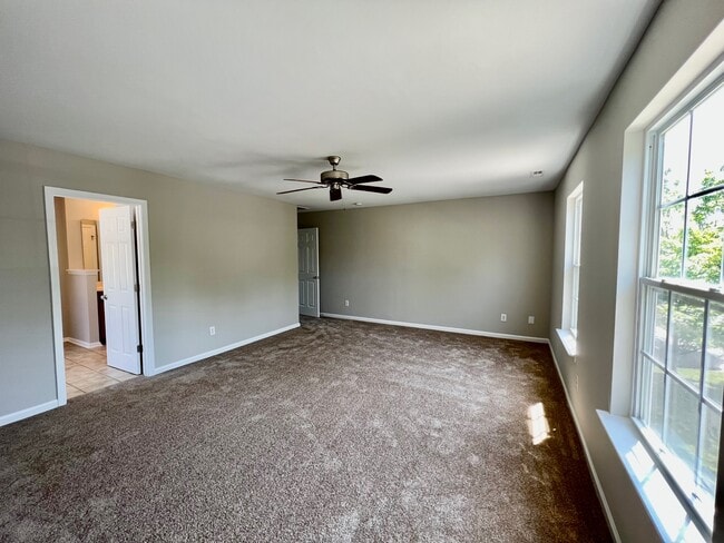 Building Photo - 10311 Dominion Village Dr