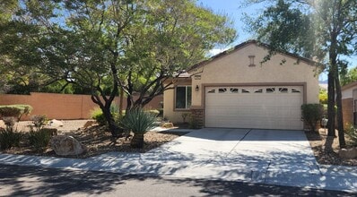 Building Photo - Freshly painted & all new carpeting - 3BR ...