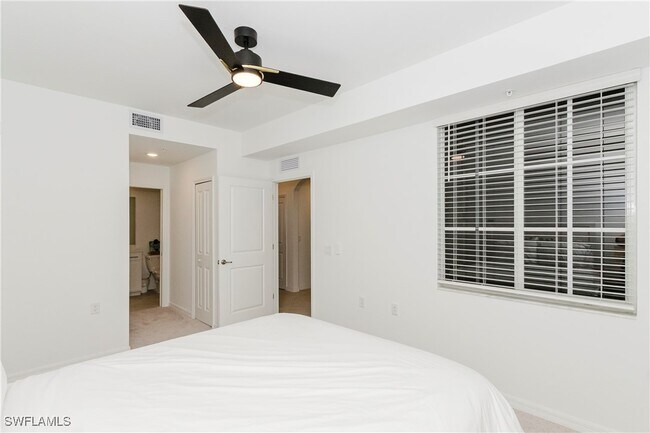 Building Photo - 5715 Double Eagle Cir