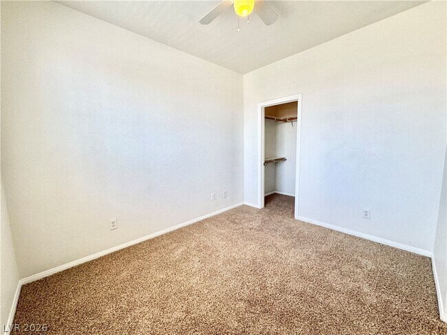 Building Photo - 2500 E Ambush St