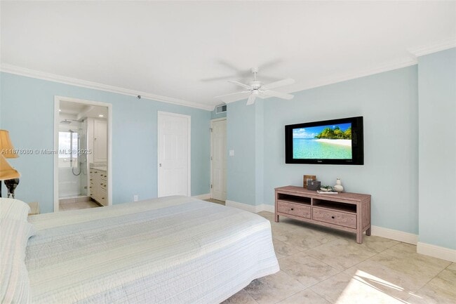 Building Photo - 1361 S Ocean Blvd