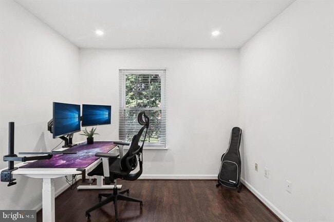 Building Photo - 6110 Hoskins Hollow Cir