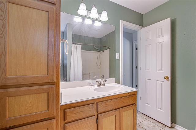 Building Photo - 1109 Shady Hill Ln