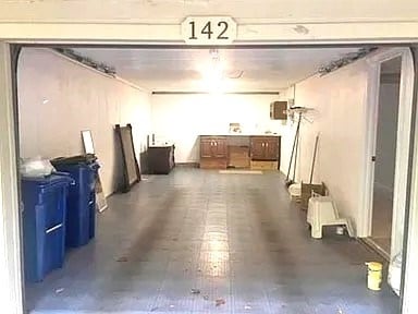 Building Photo - 142 Apache Way