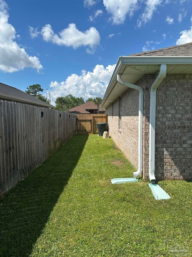 Building Photo - 11663 Aruba Dr