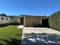 Building Photo - 120 Pocatella St